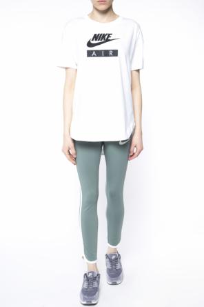 Asymetryczny t-shirt typu 'oversize', zdjęcie 2 Asymetryczny t-shirt typu 'oversize' od Nike